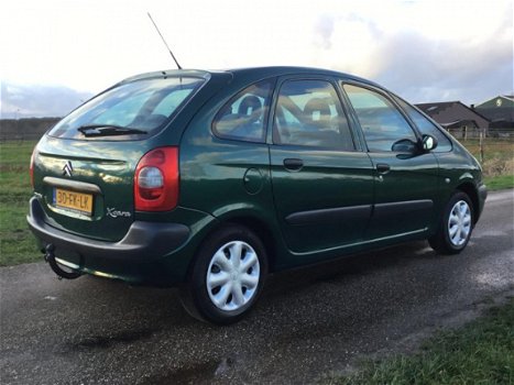 Citroën Xsara Picasso - 1.8i-16V met airco/clima - 1