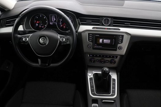 Volkswagen Passat Variant - 1.6 TDI 120 PK 6-Bak Variant Comfortline (BNS) - 1