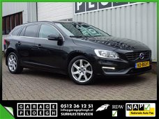 Volvo V60 - 2.0 D4 164pk Autom *Voll-onderh* Leer Navi Parksens Clima Momentum