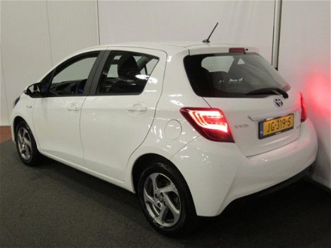 Toyota Yaris - 1.5 Hybrid 5drs Trend (Navi/Camera) - 1