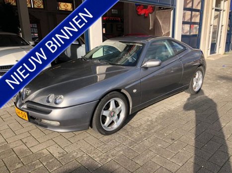 Alfa Romeo GTV - 1.8-16V T.Spark ORIGINEEL NL AUTO/NAP/NW APK / - 1