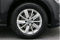 Volkswagen Golf - 1.2 TSI 105PK Comfortline | Navigatie | Adaptive Cruise Control | Stoelverwarming - 1 - Thumbnail