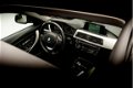 BMW 3-serie Touring - 320d 163 Pk Automaat | Panoramadak | Adaptive Cruise | Sportstoelen - 1 - Thumbnail