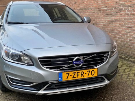 Volvo V60 - 2.4 D6 AWD Plug-In Hybrid Summum | PANO | ADAPTIVE | CAMERA - 1