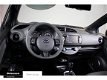 Toyota Yaris - 5-deurs 1.5 Hybrid Executive Automaat ( Navigatie - Safety Sense ) - 1 - Thumbnail