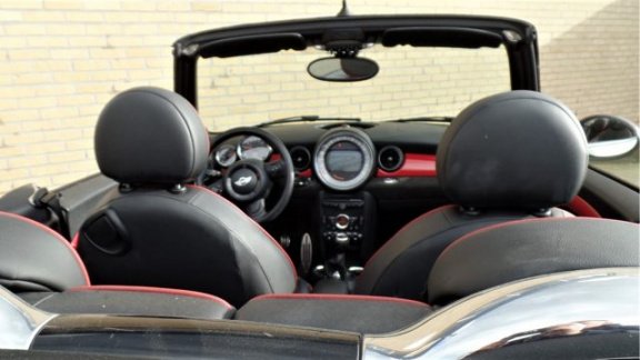 Mini Mini Cabrio - 1.6 John Cooper Works Chili 211 PK Leer * Navi * ECC * Harman Kardon - 1