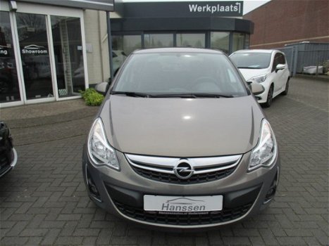 Opel Corsa - 1.2-16V Cosmo Navigatie Cruiscontrol - 1