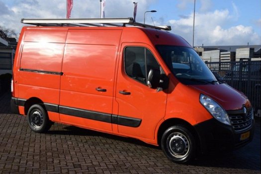 Renault Master - T33 2.3 dCi 125pk L2H2 2x Schuifdeur 11-2014 - 1