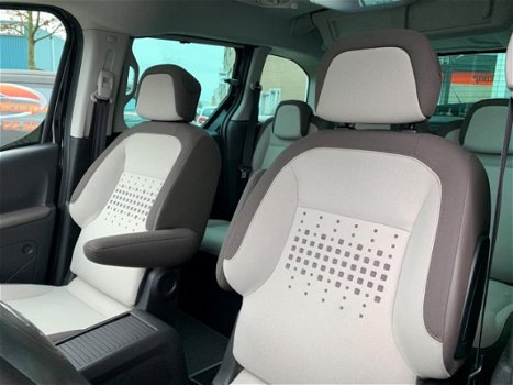 Citroën Berlingo - 1.6 VTi Multispace Panorama LED Cruise Airco PDC Bj.2015 - 1