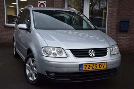 Volkswagen Touran - 2.0 16V FSI HIGHLINE - 1