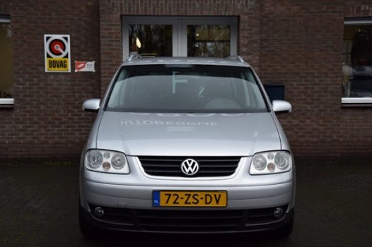 Volkswagen Touran - 2.0 16V FSI HIGHLINE - 1