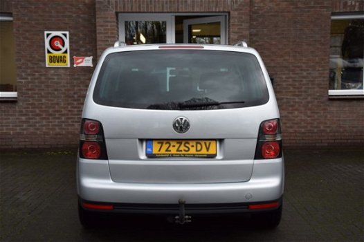 Volkswagen Touran - 2.0 16V FSI HIGHLINE - 1