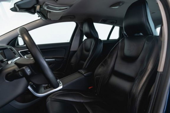 Volvo V60 - T3 Ocean Race, Business Pack Pro - Afbeelding 4