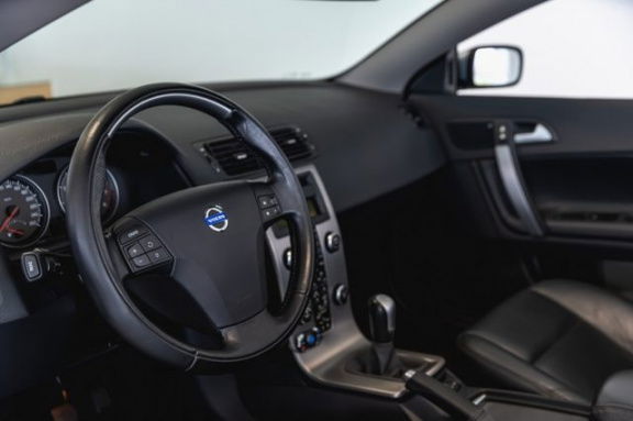 Volvo C70 - T5 Summum. Buitengewone schoonheid - Afbeelding 3