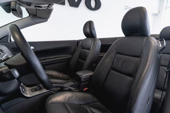Volvo C70 - T5 Summum. Buitengewone schoonheid - Afbeelding 7
