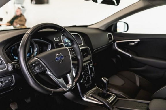 Volvo V40 - D2 Momentum, Business Pack Connect - Afbeelding 4