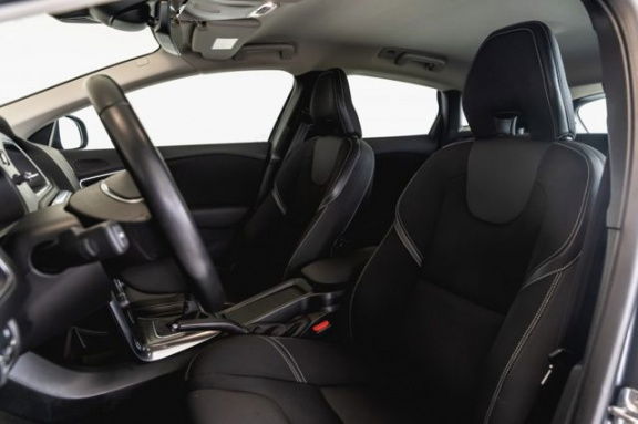Volvo V40 - D2 Momentum, Business Pack Connect - Afbeelding 7