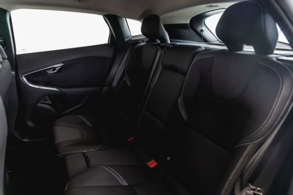 Volvo V40 - D2 Momentum, Business Pack Connect - Afbeelding 8