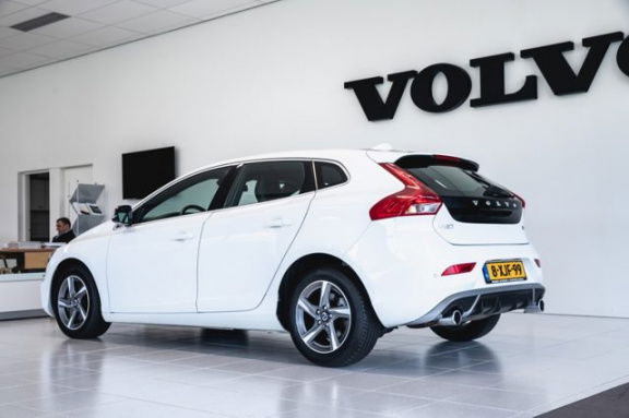 Volvo V40 - D4 R-Design, Business Pack Connect - Afbeelding 6