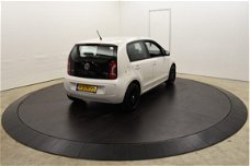 Volkswagen Up! - 1.0 move up 5Drs Navi Airco LMV