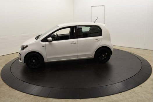 Volkswagen Up! - 1.0 move up 5Drs Navi Airco LMV - 1