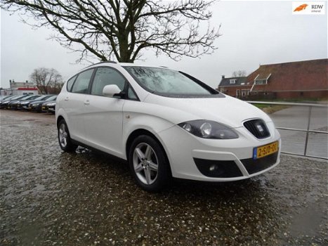 Seat Altea XL - 1.6 TDI Ecomotive Reference | Clima + Cruise nu € 5.350, - Nieuwe APK - 1