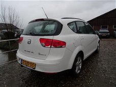 Seat Altea XL - 1.6 TDI Ecomotive Reference | Clima + Cruise nu € 5.350, - Nieuwe APK