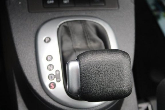 Volkswagen Touran - 1.4TSI 140pk Comfortline automaat ECC airco/cruise/PDC/trekhaak - Afbeelding 4