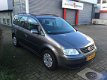 Volkswagen Touran - 1.9 TDI Turijn / NETJES / RIJDT OK / AIRCO / VASTE PRIJS / NAP PAS - 1 - Thumbnail