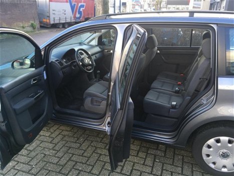 Volkswagen Touran - 1.9 TDI Turijn / NETJES / RIJDT OK / AIRCO / VASTE PRIJS / NAP PAS - 1