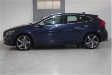 Volvo V40 - 2.0 D3 Summum , pdc+camera/navigatie, bluetooth, automaat, usb, aux