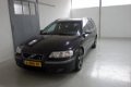 Volvo V70 - 2.5 R Geartronic Atacama interieur/automaat/complete historie/pdc+camera/YOUNGTIMER - 1 - Thumbnail