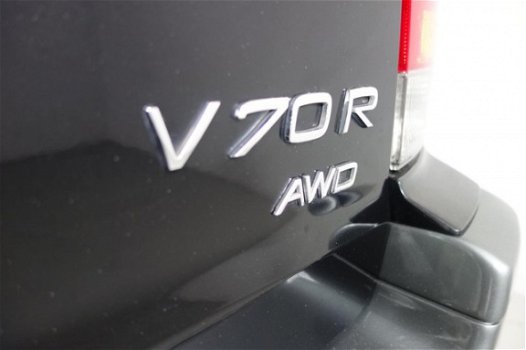 Volvo V70 - 2.5 R Geartronic Atacama interieur/automaat/complete historie/pdc+camera/YOUNGTIMER - 1