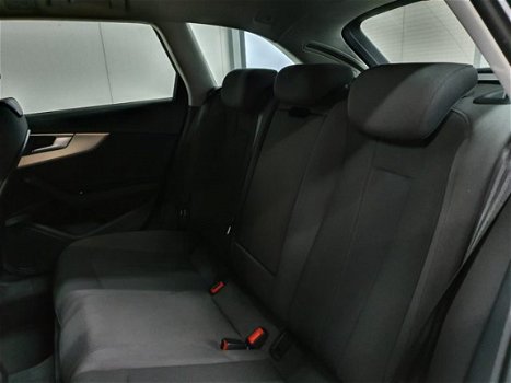 Audi A4 Avant - 2.0 TDI 150 pk ultra Lease Edition S-tronic navigatie - 1