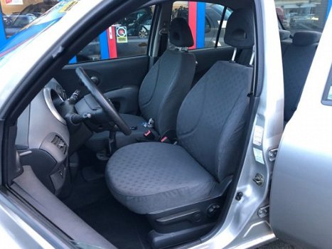 Nissan Micra - 1.2 Visa 5-Deurs Airco - 1