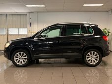 Volkswagen Tiguan - 1.4 TSI Sport&Style * 1e Eig / Navigatie / Trekhaak (af fabriek)