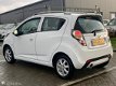 Chevrolet Spark - 1.0 16V LT White Limited Edition Bi-Fuel // 1e eigenaar - 1 - Thumbnail