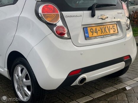 Chevrolet Spark - 1.0 16V LT White Limited Edition Bi-Fuel // 1e eigenaar - 1