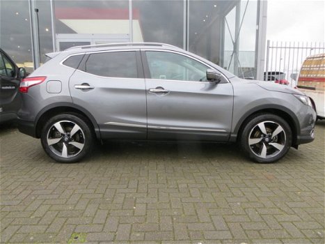 Nissan Qashqai - 1.2 Connect Edition *Panoramadak - Navigatie - Camera - Dakrails - 1