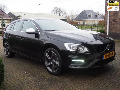 Volvo V60 - 2.4 D6 Twin Engine R-Design |Stoelverw| Navigatie| Pdc| Half leder| EX.BTW| 7% Bijtellin - 1