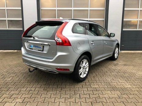 Volvo XC60 - MOMENTUM AWD - 1