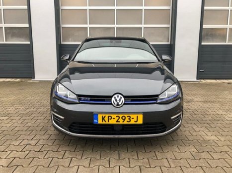 Volkswagen Golf - 1.4 TSI GTE Business Edition Connected R - 1