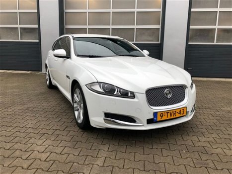 Jaguar XF - 2.2D S Premium Business Edition - 1