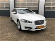 Jaguar XF - 2.2D S Premium Business Edition - 1 - Thumbnail