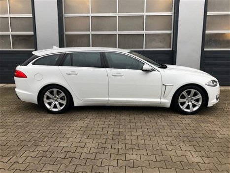 Jaguar XF - 2.2D S Premium Business Edition - 1