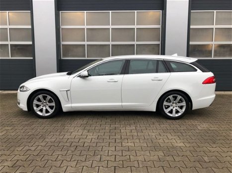 Jaguar XF - 2.2D S Premium Business Edition - 1