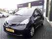 Toyota Aygo - 1.0-12V + 5-drs 93.000 km - 1 - Thumbnail