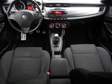 Alfa Romeo Giulietta - 2.0 JTD DISTINCTIVE sport interieur airco/ecc 4x el ramen el in