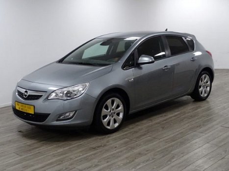 Opel Astra - 1.4 CNG (AARDGAS) COSMO/ AIRCO/ NAVI - 1