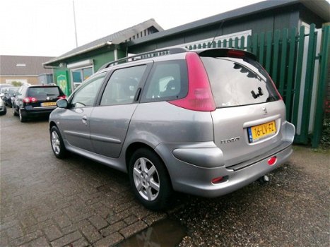 Peugeot 206 SW - 1.4 XS Distributie onlangs gedaan - 1